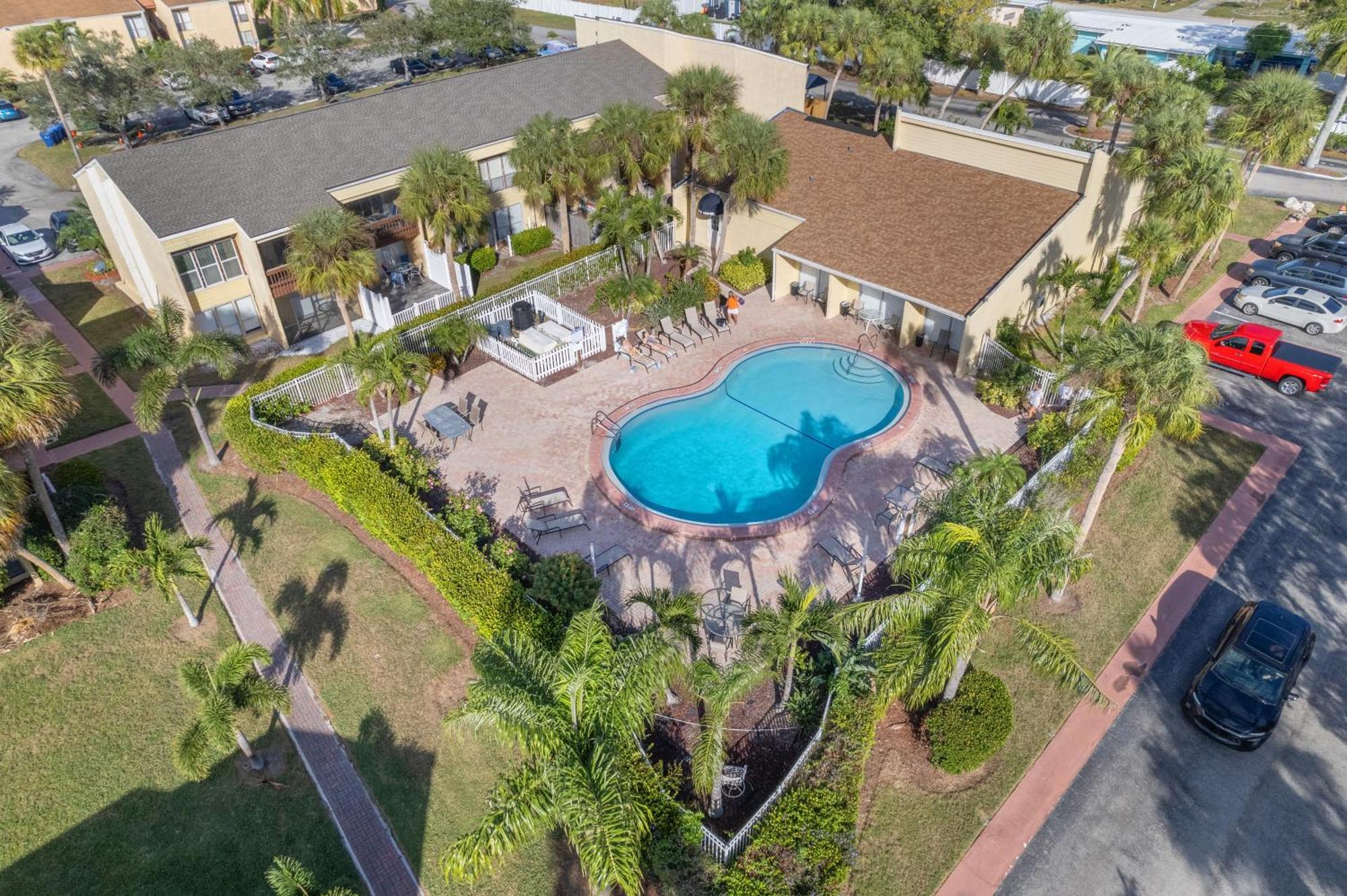 Cozy 2-bedroom In Prime Siesta Key Location Apartamento *