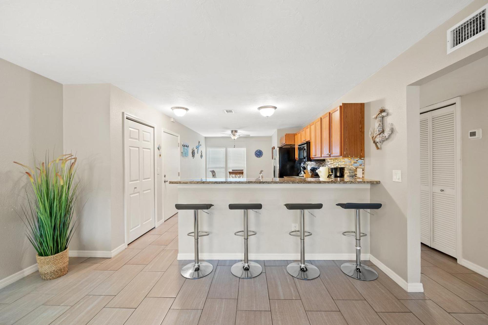 Cozy 2-bedroom In Prime Siesta Key Location Apartamento